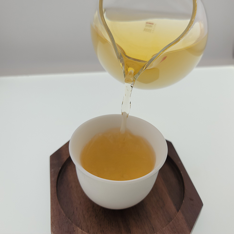 2022年原料 倚邦高杆 古树生普 200g/饼